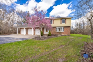 3862 Union St, North Chili, NY 14514