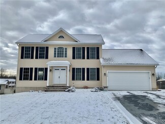 112 Ben Bar Cir, Whitesboro, NY 13492