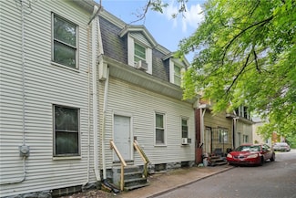1332 Diana St, Pittsburgh, PA 15212