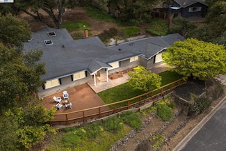 10 Easton Ct, Orinda, CA 94563