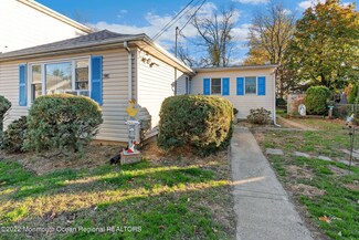 54 Passaic St, North Middletown, NJ 07748