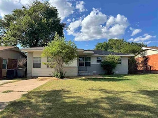 4313 NW Pollard Ave, Lawton, OK 73505