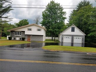 955 Rangeley Rd, Avon, ME 04966