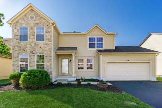 4377 Knoll Crest Dr, Grove City, OH 43123