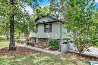 2524 6th St NW, Center Point, AL 35215