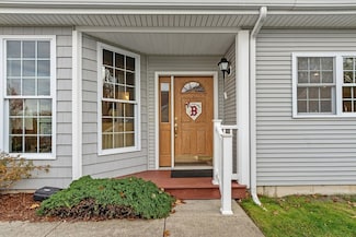 33 Summerfield Dr Unit 33, Uxbridge, MA 01569