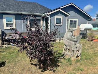 424 Childs Ave, Crescent City, CA 95531
