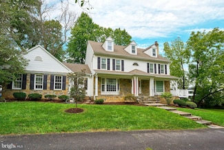 1203 Balls Hill Rd, McLean, VA 22101