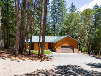 400 Bickford Dr, Grants Pass, OR 97527