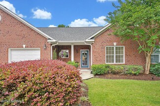 6024 Banded Tulip Dr, Wilmington, NC 28412