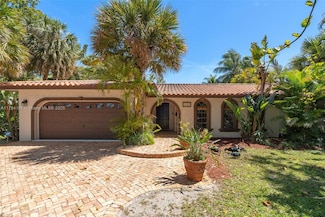 14841 Dade Pine Ave, Hialeah, FL 33014