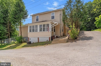 609 Elizabeth St, Houtzdale, PA 16651