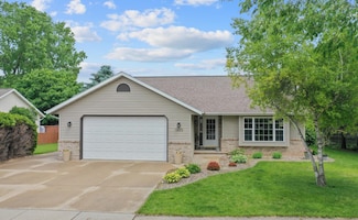 1800 S Derks Dr, Appleton, WI 54915