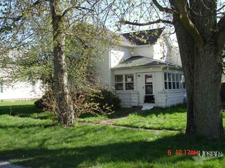 104 N Main St, Laotto, IN 46763