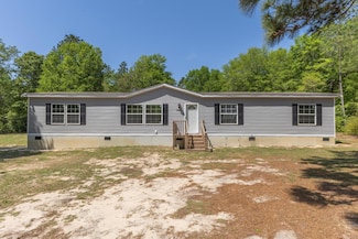 340 Springflower Rd, Wagener, SC 29164