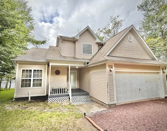2505 Waterfront Dr, Coolbaugh Township, PA 18466