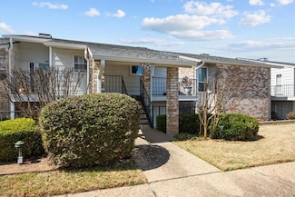 2903 Lake Shore Dr Unit 303, Waco, TX 76708