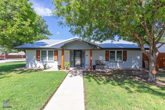 1332 Avenue L, Anson, TX 79501