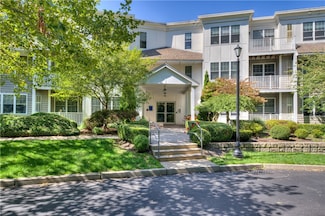 301 Church St, Wakefield, RI 02879