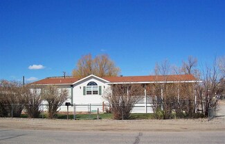 138 E Broadway St, Thermopolis, WY 82443