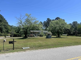 4552 Willow Creek Rd, Florence, SC 29505