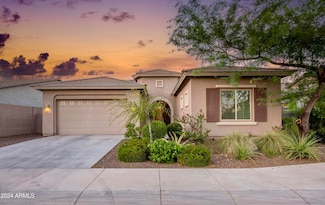 2527 N 212th Dr, Buckeye, AZ 85396