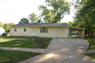 3824 SE Humboldt St, Topeka, KS 66609