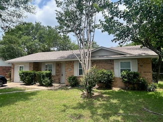 735 Middale Rd, Duncanville, TX 75116