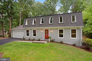 11208 Hunting Horn Ln, Reston, VA 20191