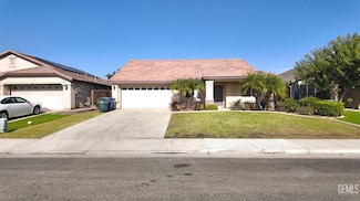 13416 Ridgeway Meadows Dr, Bakersfield, CA 93314