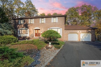 1 Doyle Ct, Piscataway, NJ 08854
