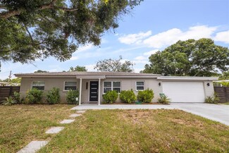 7007 19th Way N, Saint Petersburg, FL 33702