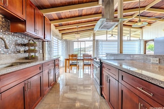 1671 Ala Amoamo St, Honolulu, HI 96819