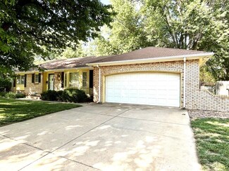 9112 W Harvest Ct, Wichita, KS 67212