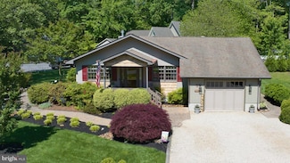 5 Fairway Ln, Berlin, MD 21811