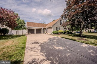 776 Richmond Dr, Sicklerville, NJ 08081