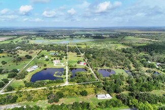 3045 Logue Rd, Myakka City, FL 34251