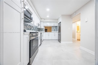 6563 Racquet Club Dr Unit 124, Lauderhill, FL 33319