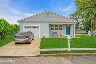 81 Encinitas Dr, Toms River, NJ 08757