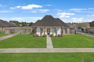 10139 Autumn Ct, Denham Springs, LA 70726