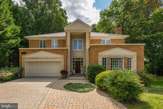 10024 Chartwell Manor Ct, Potomac, MD 20854