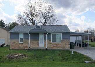 7403 N 700 W, Fairland, IN 46126