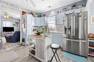 818 3rd St, Osawatomie, KS 66064