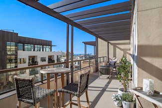 301 Mission Ave Unit 605, Oceanside, CA 92054