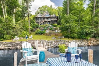421 Easter Ln, Cullowhee, NC 28723