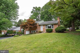 41 Springhouse Rd, Lancaster, PA 17603