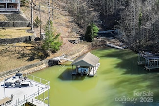 197 Magnolia Dr Unit 1, Nebo, NC 28761