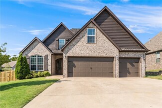 1740 Sweetbriar Way, Centerton, AR 72719