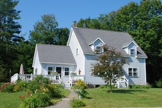 176 Lebanon Rd, Winterport, ME 04496