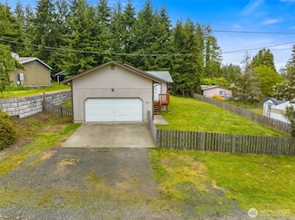 60 E Treewater Place, Shelton, WA 98584